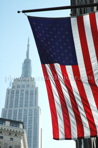 AM8-FLAG-NY_0018